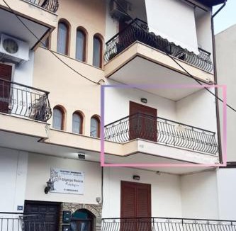 Litochoro Apartment | Intimate Olympus House