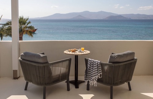 Agia Anna Hotel | Iria Beach art hotel