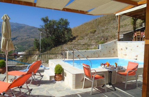 Exopoli Apartment | Irida