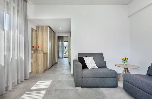 Siviri Hotel | Iris Hotel