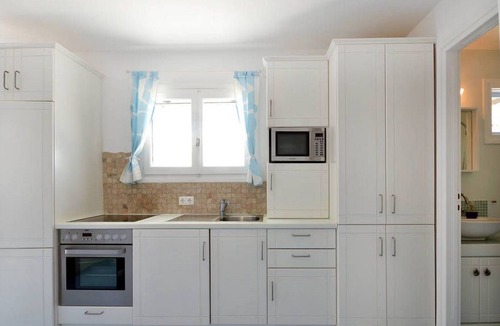 Faros Armenistis Cottage | IRO LUX STUDIO AMAZING VIEW