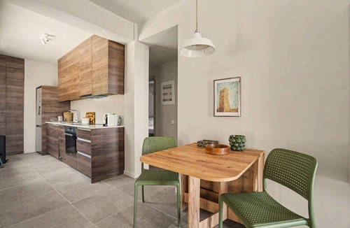 Kardamyli Apartment | Isichia Apartment with Sea and Taygetos Mountain Views