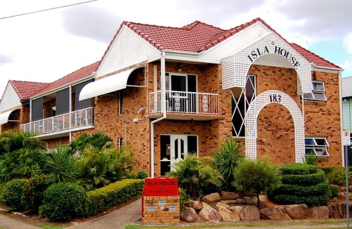 Greenslopes Hotel | Isla House Greenslopes