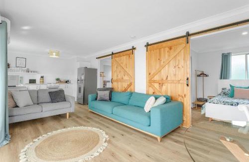 St. Georges Basin House | Island Point Hideaway