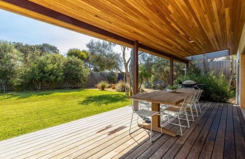 Rye House | Ivy Tyrone -Gas heated Pool Stunning renovation