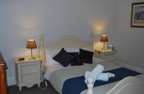 Murray Bridge Apartment | Jacaranda Cottage