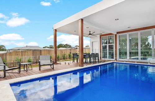 Pokolbin House | JACORU ON 3 - THE VINTAGE HOLIDAY HOUSES