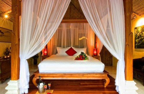 Montrose Hotel | Japanese Mountain Retreat Mineral Springs & Spa