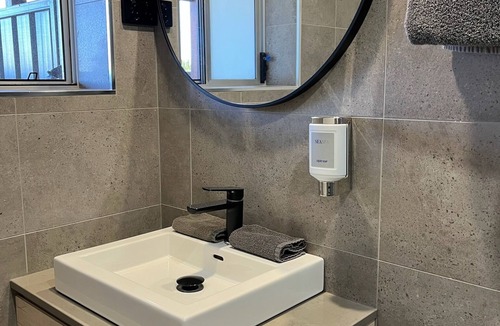 Huskisson Hotel | Jervis Bay Motel