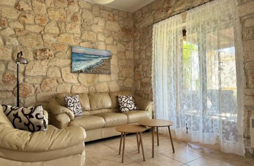 Siviri House | Jordan's Stone House