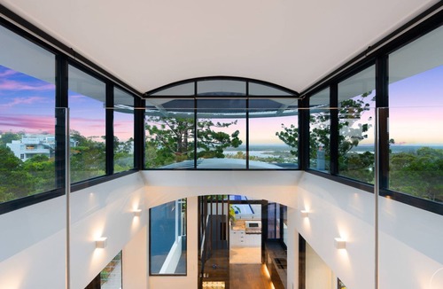 Noosa Heads Apartment | June - Noosa Heads - An exquisite three-level top-floor penthouse in Noosa Heads.