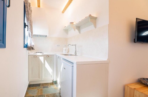Stegna Apartment | Junior Traditional Suite