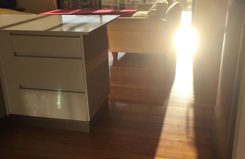 Dromana House | Just 30 seconds walk to DROMANA Swimming BEACH, WIFI, Parking, heating & cooling