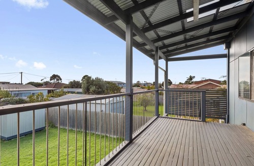 Indented Head House | Just Beachy - Family beach home close to the beach.