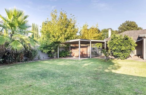 Myrtleford House | Just the Spot - Affordable Family Accommodation