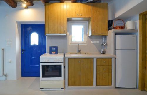 Kato Aprovatou House | K vineyard house