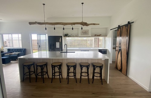 Rules Beach House | Kaarakin Beach House - Option 3 - Escape the world and simply relax - Keg Option