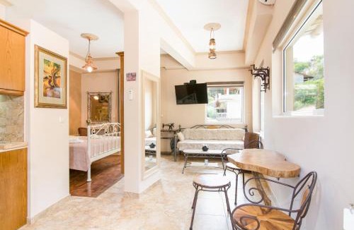 Agios Gordios Apartment | Kadith Studio - Agios Gordios