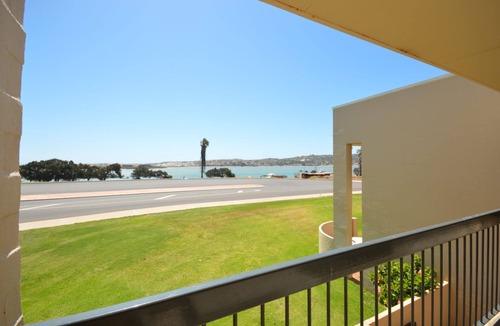 Kalbarri Apartment | Kalbarri Riverview 25 | Waterfront | First Floor