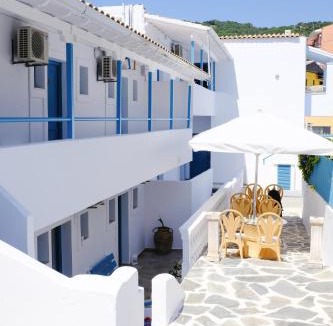 Moraitika Apartment | Kalimera Studios and Apartments