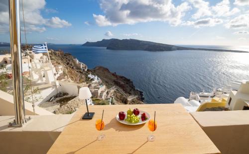 Oia Apartment | Kallisti Sunset