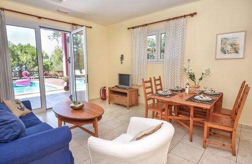 Parelia Apartment | Kallisto Ground Floor Apartment