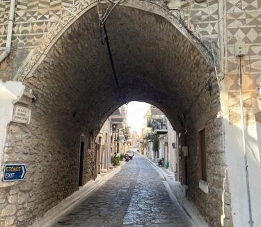 Pyrgi House | Kantouni house Chios