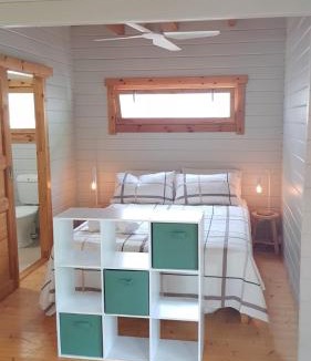 Horseshoe Bay House | Kapok Flower entire studio