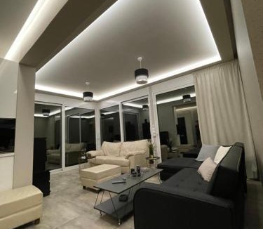 Korinthos Apartment | Kapsalakis Penthouse