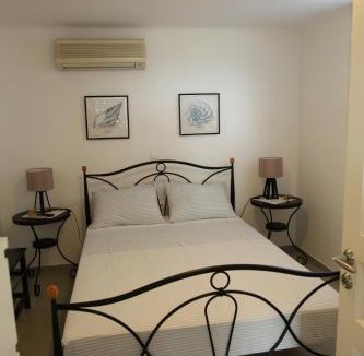 Agios Ioannis House | Karkabellaki