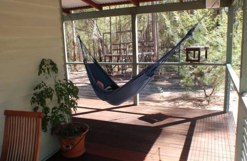 Quinninup House | * Karri Tree Cottage *