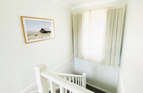 Kellyville House | Kellyville 5Br-Closed to Shops, Parks and School