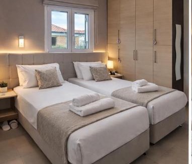 Alepou House | KEY POINT Town House
