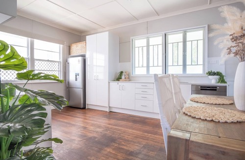 Kings Beach House | Kings Beach Coastal Getaway, Bring the dog!