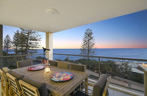 Kings Beach Apartment | Kings Edge Unit 10 Kings Beach QLD