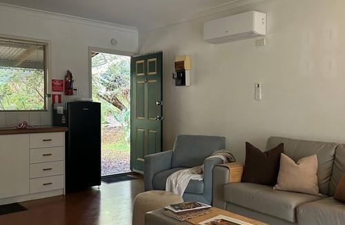 Nannup Cabin | Kookaburra Cottage at Fern Gulley