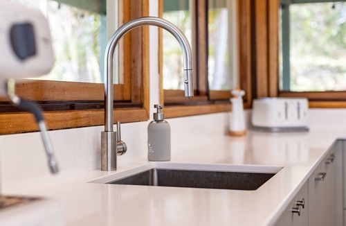 Blueys Beach House | Kookaburra Retreat- embrace the tranquility and opulence of Kookaburra Retreat