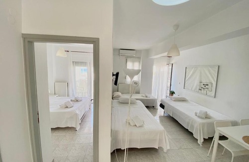 Rethymno Apartment | Korona beach apartments-sea view suite