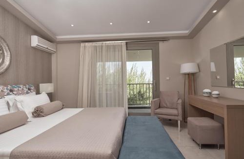 Alykes Hotel | Koukounaria Hotel & Suites