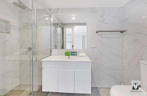 Blacktown House | KozyGuru | Blacktown | Peaceful 3B House