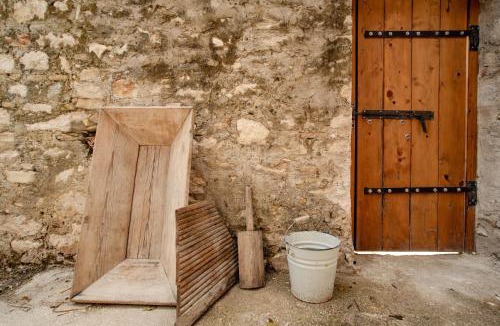 Melikia House | Krasospito 1850 - a Corfiot Wine House Reborn