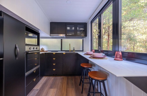 Coolabine Cottage | Krishna Farm Retreat