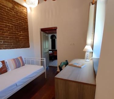 Arnas House | Ktima Kariofillis