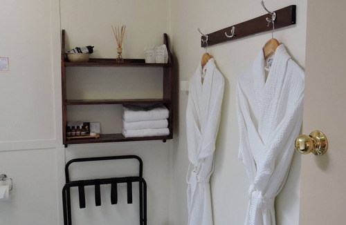 Blackheath House | Kubba Roonga Guesthouse - Boutique Luxury Spa Retreat & Gardens