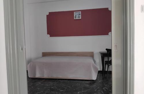 Kos Town Apartment | Kuburno House - Spacious - close to the beach apartment
