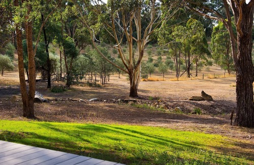 Hepburn House | Kurrajong Retreat - (a private retreat for individuals and couples)