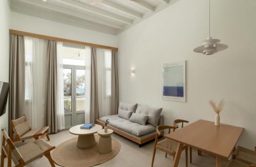 Gavrio Apartment | KYMA Suites Andros
