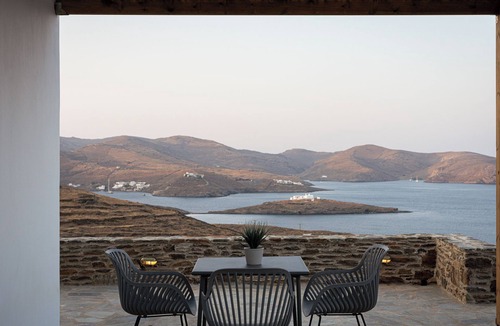 Kithnos Apartment | Kythea Suites Kythnos
