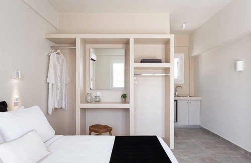 Kithnos Apartment | Kythea Suites Kythnos