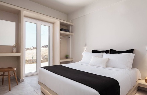 Kithnos Apartment | Kythea Suites Kythnos